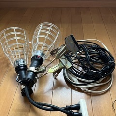 灯光機 2組