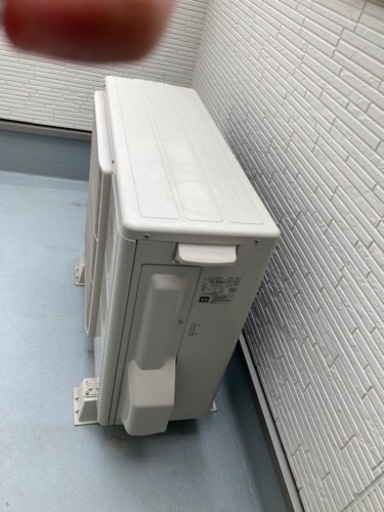 自動清掃機能付きエアコン　16畳まで　　分解清掃済み