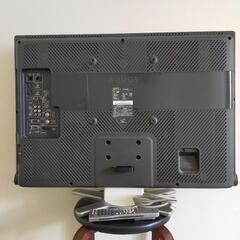 シャープ白32インチ　テレビの画像