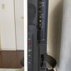 シャープ白32インチ　テレビの画像