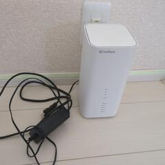 Ai r タ―ミナル本体と電源アダプタのみです。