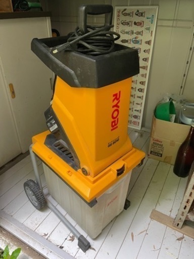 値下げ！RYOBI ガーデンシュレッダー