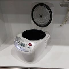 ✨安心の動作保証付✨TIGER 2023年製 マイコン炊飯ジャー JBH-G182【愛市IFC050581-104】の画像