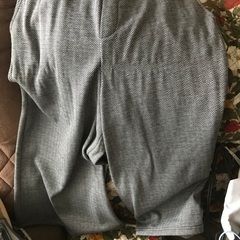 幅広パンツ　Mサイズウェスト63センチ