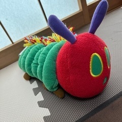 ぬいぐるみ　はらぺこあおむし