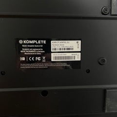 訳有品　ネイティブインストゥルメンツ Kontrol S61 MIDIキーボードの画像