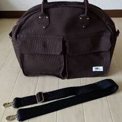 新品 こぶりなボストンバッグ キャンバス ブラウン