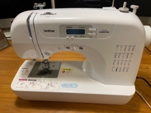ブラザー　ミシンps205 美品