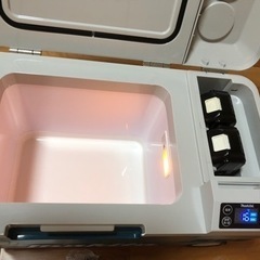 行楽や災害対策にも！充電式保冷温庫の画像