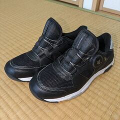 ゴルフシューズ