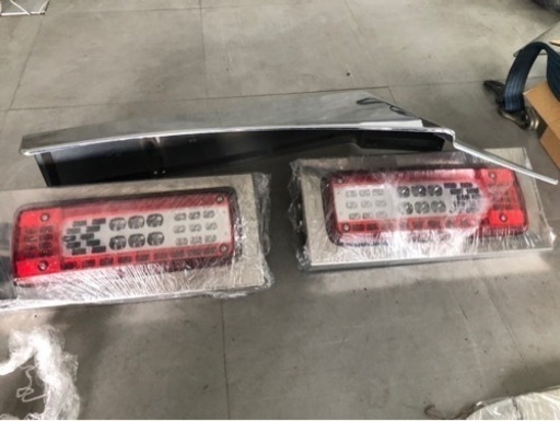 ⚠️商談中ボルボテール　テールボックス付き（ステンレス）