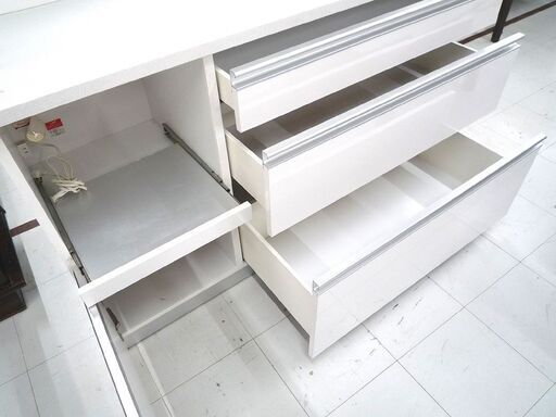 レンジボード キッチンボート 食器棚 横幅 約135cm ホワイト系 ソフト閉止 中古 苫小牧西店