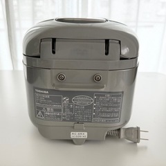 東芝 炊飯器 RC-6RX 3.5合 10年製の画像