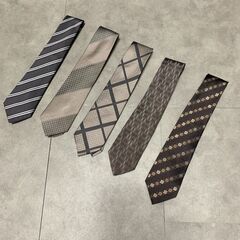 【USED】ネクタイ 18本 dunhill UNSETSU REGAL TRENDCOLOR POSSIBILITY BRICKHOUSE などの画像