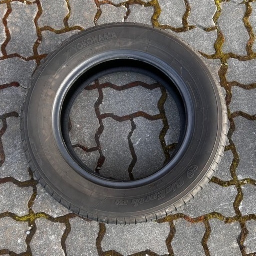 夏タイヤ　ヨコハマ　185/65R15
　