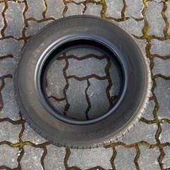 夏タイヤ　ヨコハマ　185/65R15
　