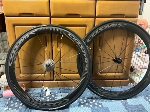 ロードバイクホイール訳ありマビックコズミック
カーボン
