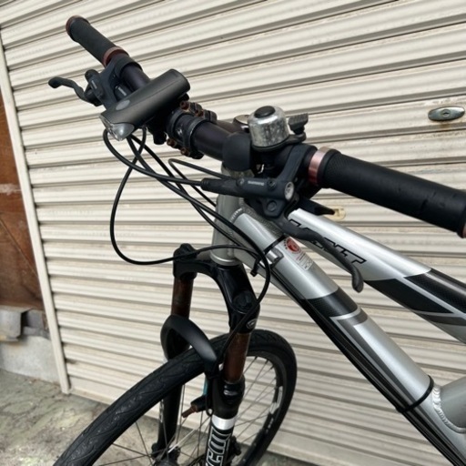 【取引中】C052 GIANT WARP DS2 ジャイアント自転車 クロスバイク ジャンク品 部品取り