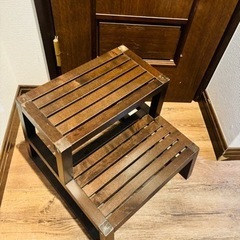 IKEA  MOLGEL ステップスツール　木製　廃盤品