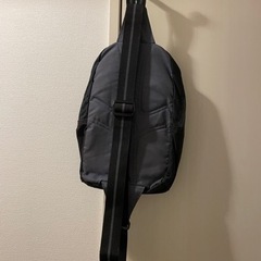 adidasショルダーバッグ　PUMAリュックの画像