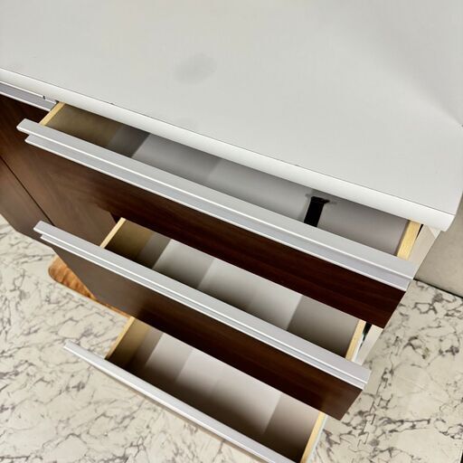 W 17385  SANKOU 3枚扉 食器棚   ◆大阪市内・東大阪市他 5,000円以上ご購入で無料配達いたします！◆ ※京都・高