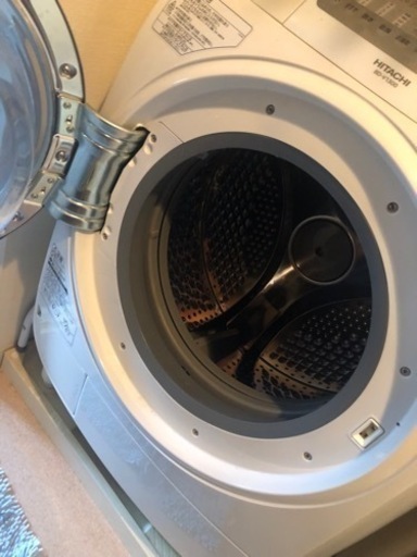現在交渉中です　ドラム式洗濯機　BD-V1300 HITCHI