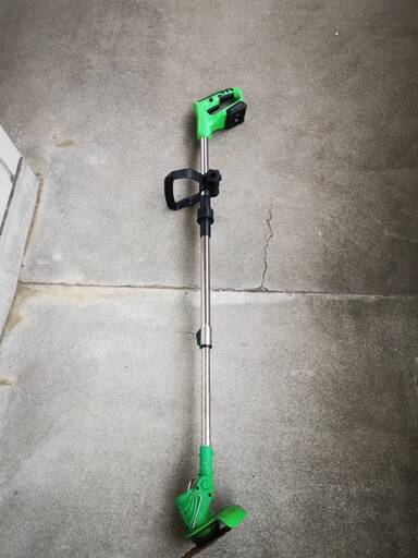 保留　草刈り機