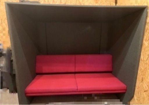 バジースペース　ソファー　チェアー　リビング　映画館