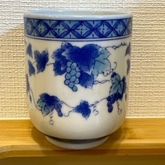【購入者プレゼント】ぶどう柄　湯呑みの画像