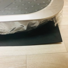 アルインコ(ALINCO) プログラム 3D 振動マシン 強力振動幅1.5cm バランスウェーブ 【立体振動】床保護マット付き フィットネスマシン FAV3017の画像