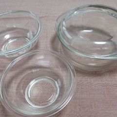 【PYREX　IWAKI　GLASS】　ボール&キャセロール3点セット