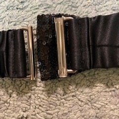 ベルト　リボン　スパンコール　黒　レディース　の画像