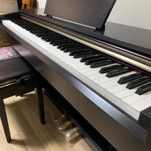 YAMAHA YDP-161R アリウス 電子ピアノ  2012年製 高低イス付き