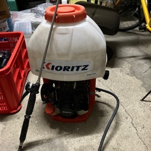 背負い　動力噴霧器