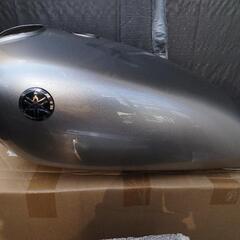 【期間限定値下げ】SR400 タンク（極美品）