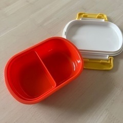 お弁当箱の画像