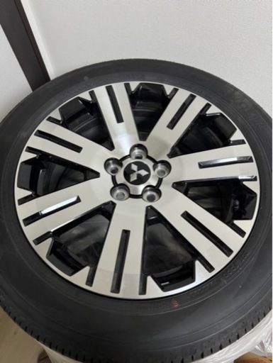 (決まりました)デリカD5 純正タイヤホイール　2023