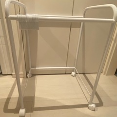 収納　スラックスラック　ボトムハンガーラック