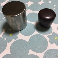 抹茶濾し器と棗(なつめ)