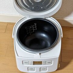 Amadana マイコン炊飯器　3合炊きの画像