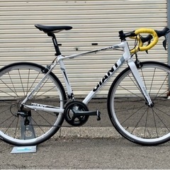 GIANT  DEFY. Mサイズ　FULL TIAGRA4700