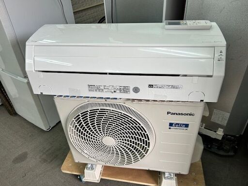 2022年製　パナソニック　ルームエアコン　CS-222DJR-W■６畳程度