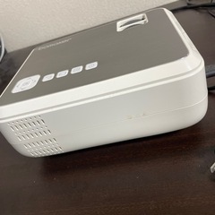 家電 プロジェクターの画像