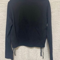 earth music&ecology 長袖 ブラック 脇リボンの画像