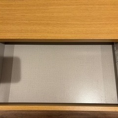 [無料で差し上げます]ニトリ学習机 美品　袖机セットの画像