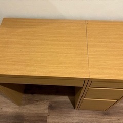 [無料で差し上げます]ニトリ学習机 美品　袖机セットの画像