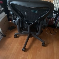 ハーマンミラー アーロンチェア