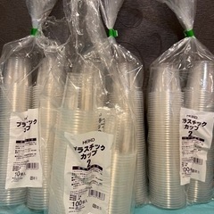 プラスチックカップの画像