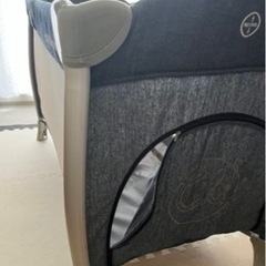 ベビーベッドの画像