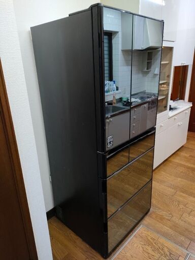 日立 6ドア 冷蔵庫 615L R-WX6200G(X) 2018年製